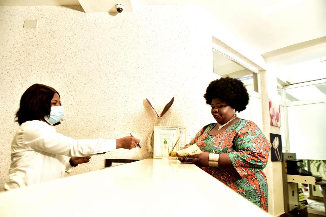 Golden Tulip Ibadan Hotel Bagian luar foto