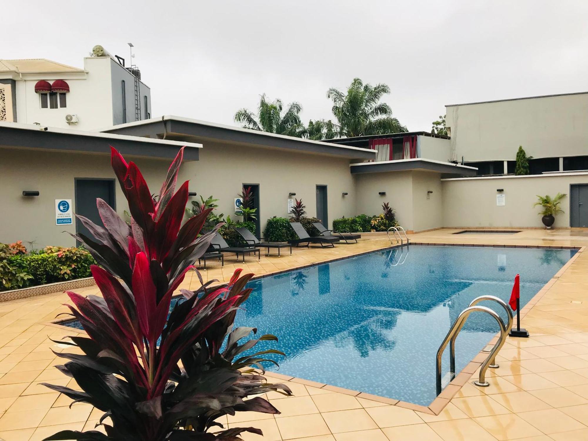 Golden Tulip Ibadan Hotel Bagian luar foto