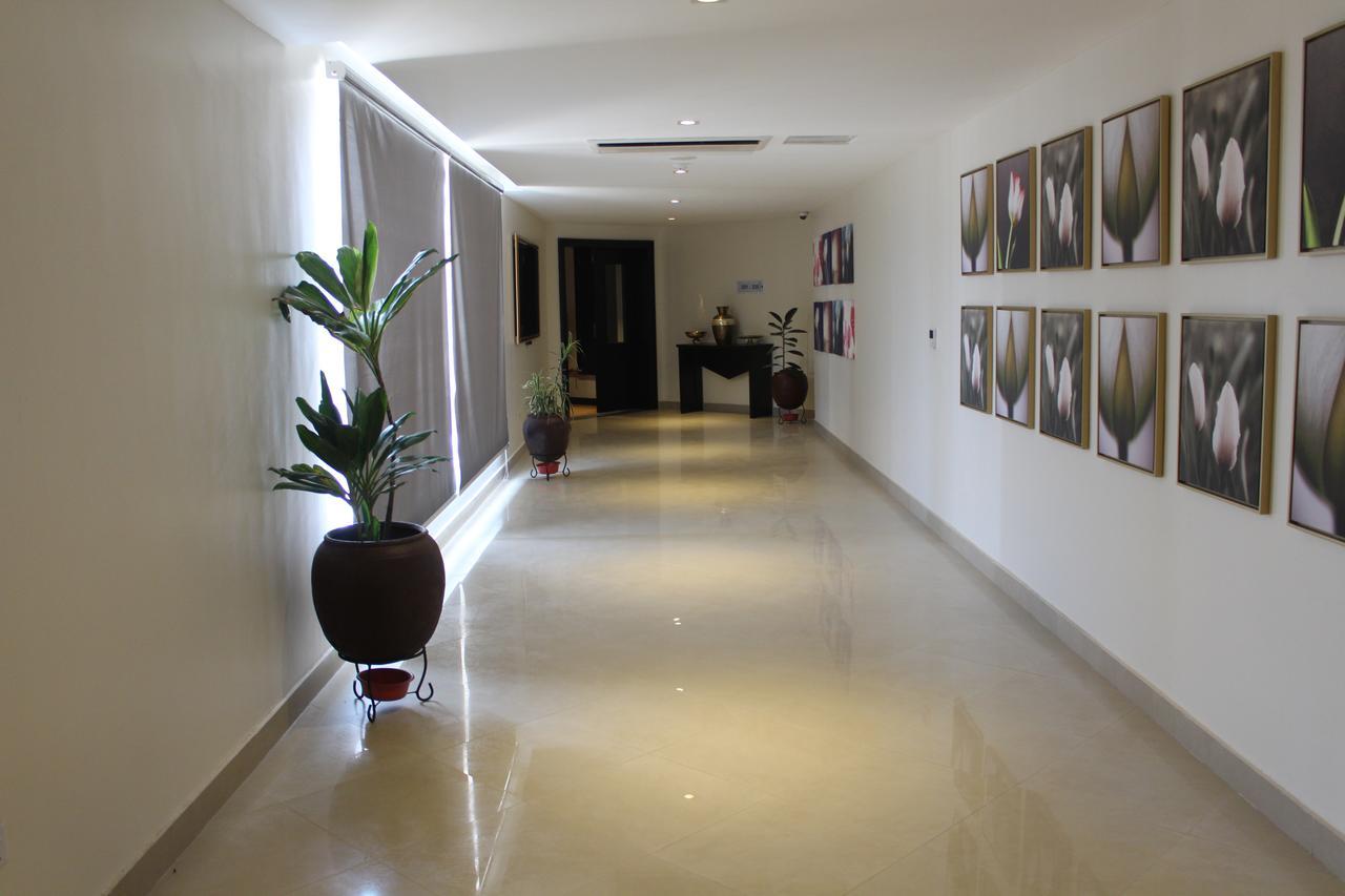 Golden Tulip Ibadan Hotel Bagian luar foto